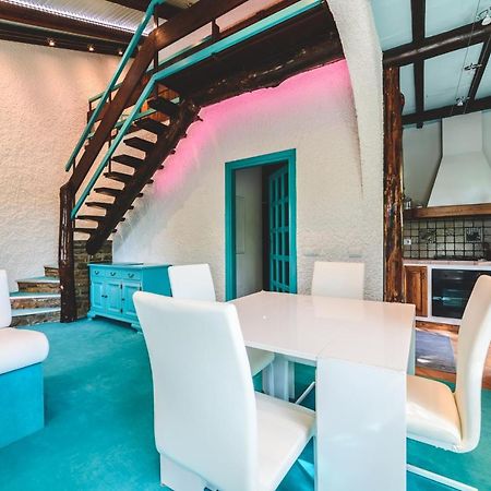 Villa Bog - Villa Con Piscina E Campo Da Tennis 피에가로 외부 사진