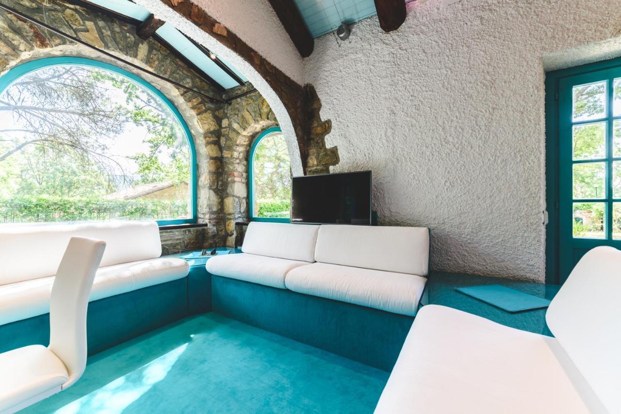 Villa Bog - Villa Con Piscina E Campo Da Tennis 피에가로 외부 사진